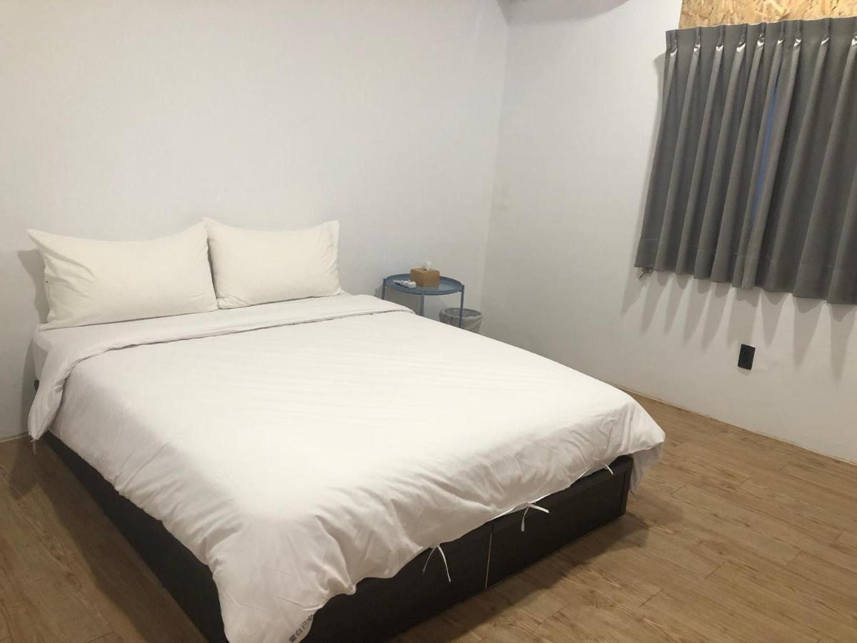 Hello Make Yourself At Home كنتيج المظهر الخارجي الصورة